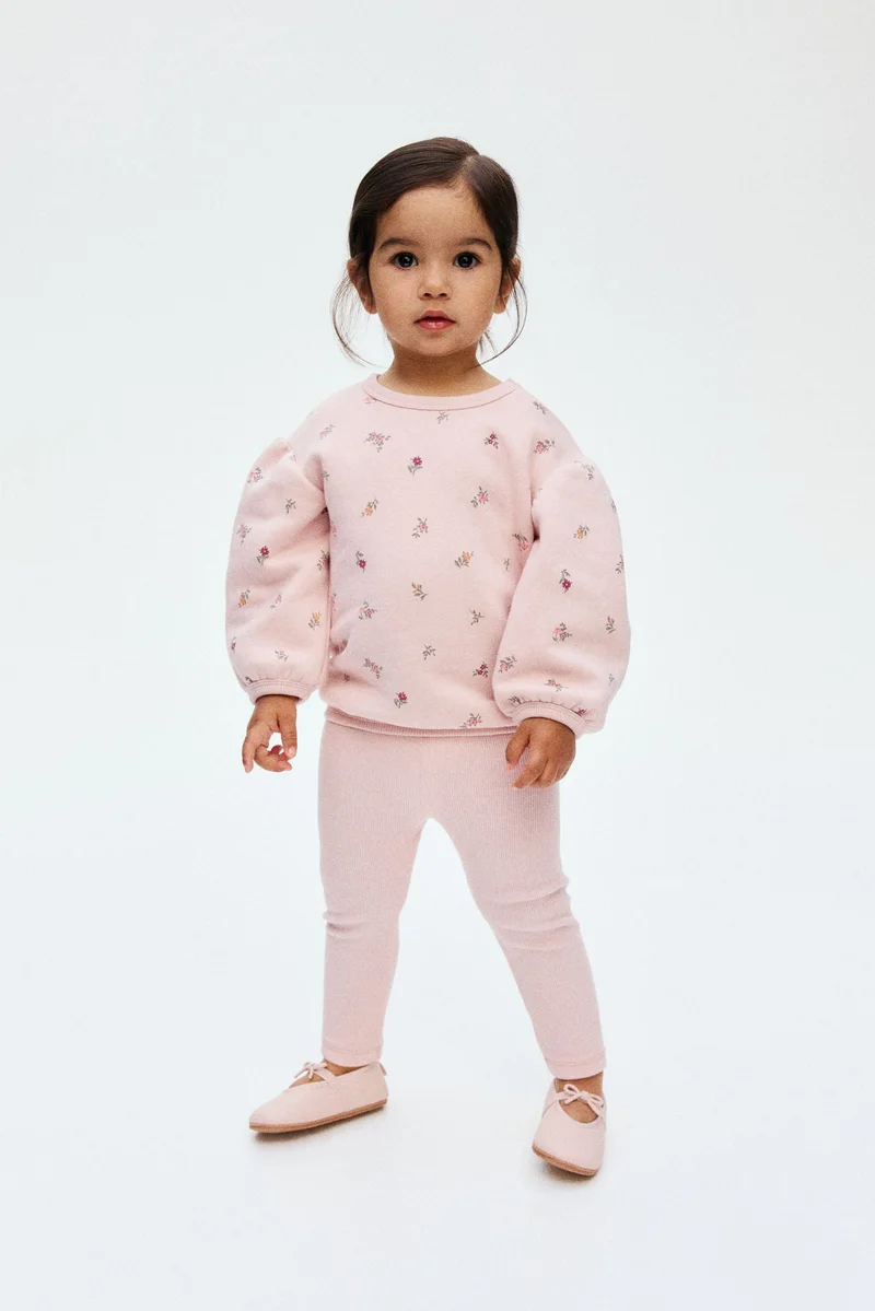 اتش اند ام طقم من قطعتين مزين بطبعات